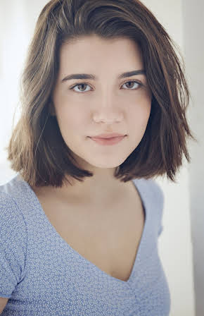 Mavis Simpson-Ernst as Teenage Liv