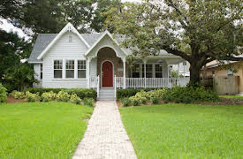 Holmes: Buy It Right, Season 1: Newlyweds Need Help in Florida