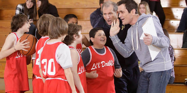 10:00 AM: Modern Family | E4 | 3/7 2026