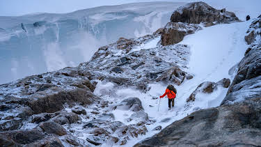 19:50: Monsen og nasjonalparkene: Folgefonna – Været bestemmer | NRK 1 | 3/29 2026