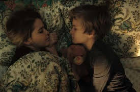 Chicas buenas: Al límite