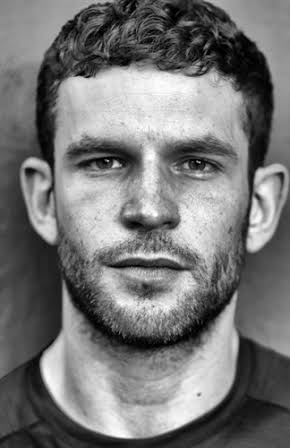 Arnaud Valois as 