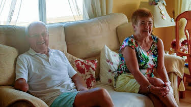 10:00 AM: Bargain-Loving Brits in the Sun (S8 E38) (S8) | 5 Star | 7/23 2026