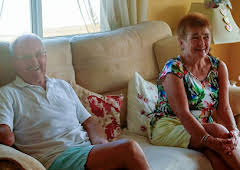 Bargain-Loving Brits in the Sun