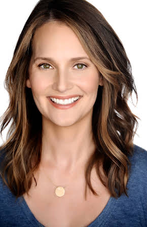 Hilary Angelo as Kelly