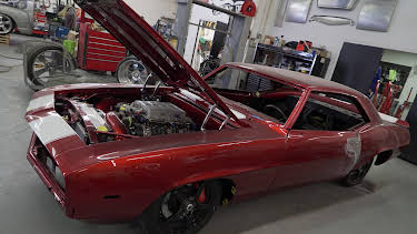 10:05: Kindig Customs (S3 E3) (S3) | Discovery Channel | 4/23 2026