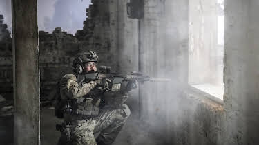 18:00: SEAL Team (S5 E8) (S5) | TV6 | 9/21 2026