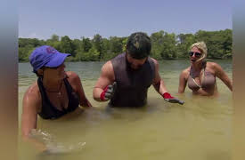 Off The Hook: Extreme Catches Season 1: Beard Gone Grabbling