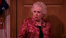 Alle elsker Raymond (S6 E16)