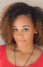 Amanda DoSsa Doss as 