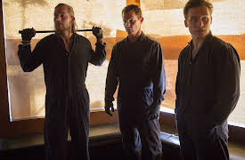 Animal Kingdom: 3. Stay Close, Stick Together