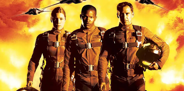 17:45: HOME CINEMA: 'LA AMENAZA INVISIBLE: STEALTH' | Cuatro | 3/21 2026