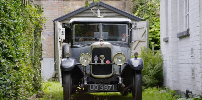 12:00 PM: Bangers & Cash (S6 E7) (S6) | Yesterday | 11/9 2025