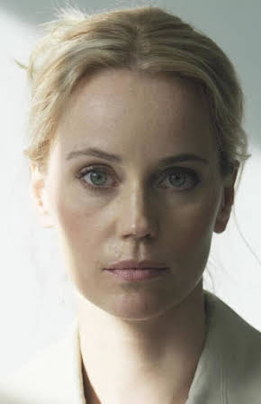 Sofia Helin as 