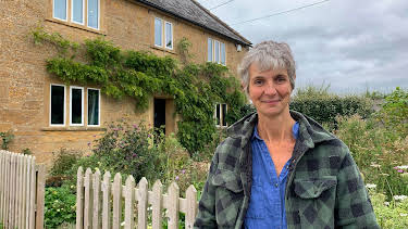 6:50 PM: Four in a Bed | More 4 | 4/5 2026