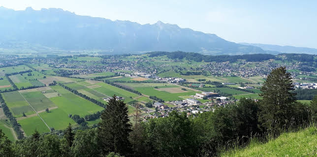 11:30: Liechtensteins fürstliche Berge | 3SAT | 11/29 2025