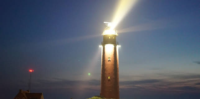 02:00: Killers Of The Cosmos (S1 E2) (S1) | Discovery Science | 11/29 2025