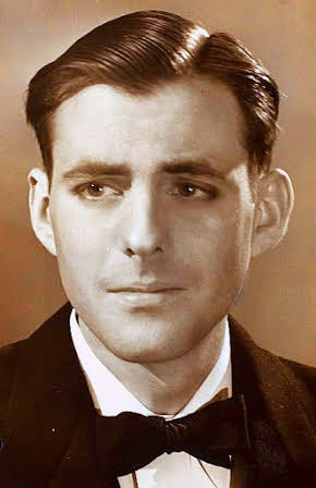 William LeMassena as Heavenly Friend