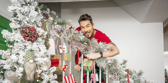 11:00: Lottomillionærenes husjakt julespesial (S8 E1) (S8) | FEM | 12/7 2025