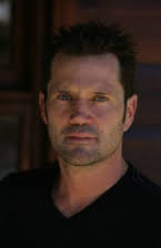 Langley Kirkwood como 