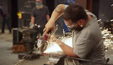 Wettkampf der Waffenschmiede