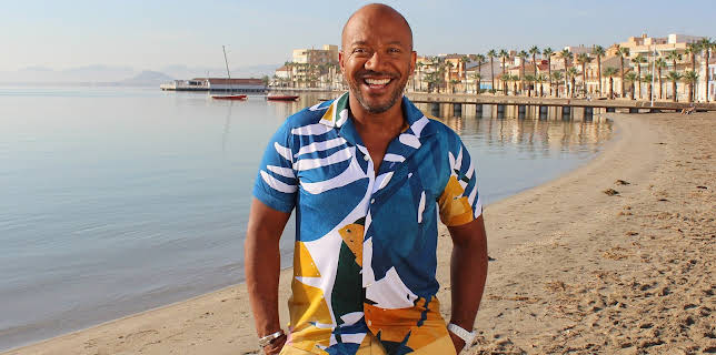 10:25 AM: A Place in the Sun | More 4 | 3/12 2026