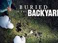 Enterrados en el jardín