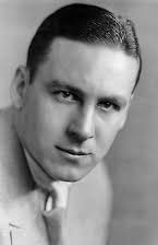 George O'Brien como Maj. Mac Allshard