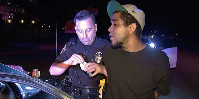 3:35 AM: Cops (S34 E12) (S34) | 5 Star | 11/11 2025