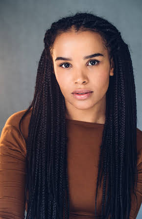 Zoë Robins as 