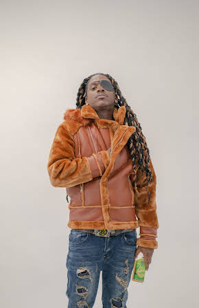 Isiain Lalime as Gunna