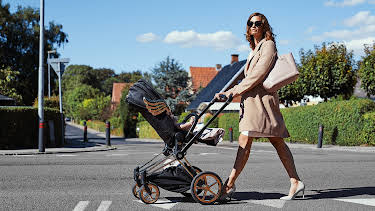 08:00: Mødregruppen | Viasat Film Hits | 4/29 2026