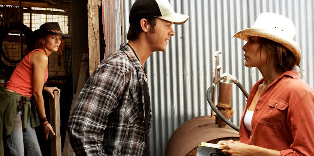 08:55: McLeods døtre (S6 E22) (S6) | TV6 | 11/10 2025