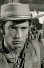 Victor Cutler como Vane Blazier