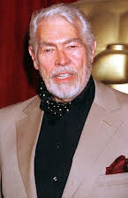 James Coburn como 