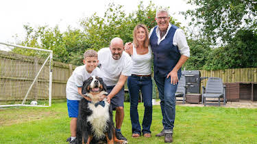 2:25 PM: Dogs Behaving (Very) Badly (S7 E6) (S7) | Channel 5 | 3/28 2026