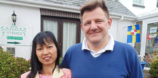 3:45 PM: Four in a Bed | More 4 | 1/21 2026