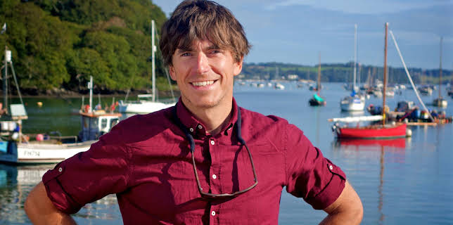 9:00 PM: Cornwall With Simon Reeve (S1 E1) (S1) | Yesterday | 1/26 2026
