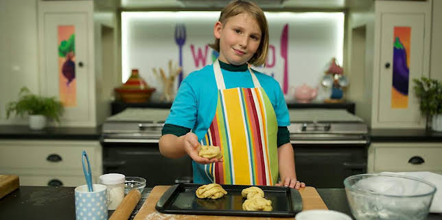 12:00 PM: My World Kitchen (S4) | Cbeebies | 11/15 2025