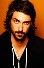 Matt D'Elia como Director