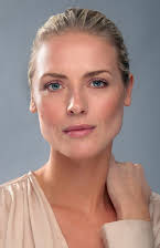 Synnøve Macody Lund som 