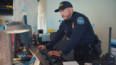 1:00 PM: Border Force America's Gatekeepers (S6 E1) (S6) | Dave | 4/2 2026