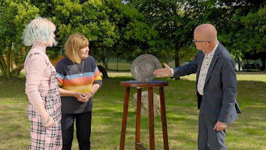 6:00 PM: Antiques Roadshow (S47) | BBC One Wales | 3/29 2026