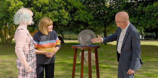 6:00 PM: Antiques Roadshow (S47) | BBC One Oxfordshire | 3/29 2026