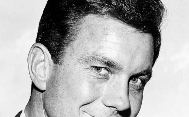 Cliff Robertson