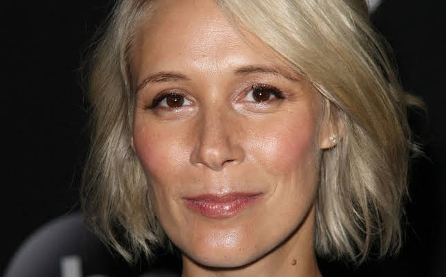 Liza Weil