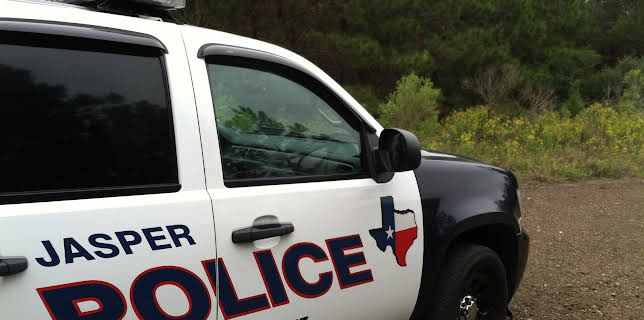 04:40: Nightmare Next Door (S3 E7) (S3) | Kanal 11 | 12/12 2025