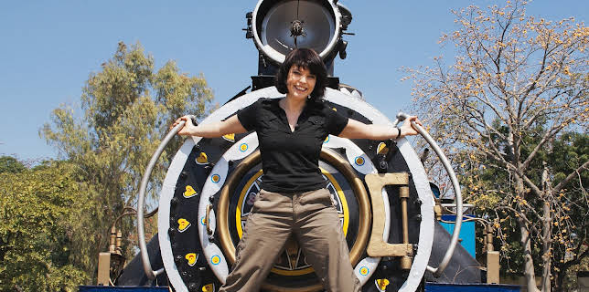 10:50: Bahnhöfe dieser Welt - Nächster Halt Zukunft | 3SAT | 11/7 2025