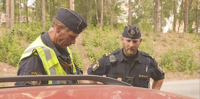 04:35: Södertäljepolisen (S2 E9) (S2) | Kanal 9 | 11/14 2025