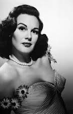 Patricia Medina como Mily